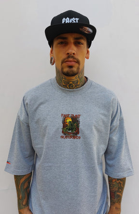 Camiseta Oversized Premium Fast Plant Dark Board