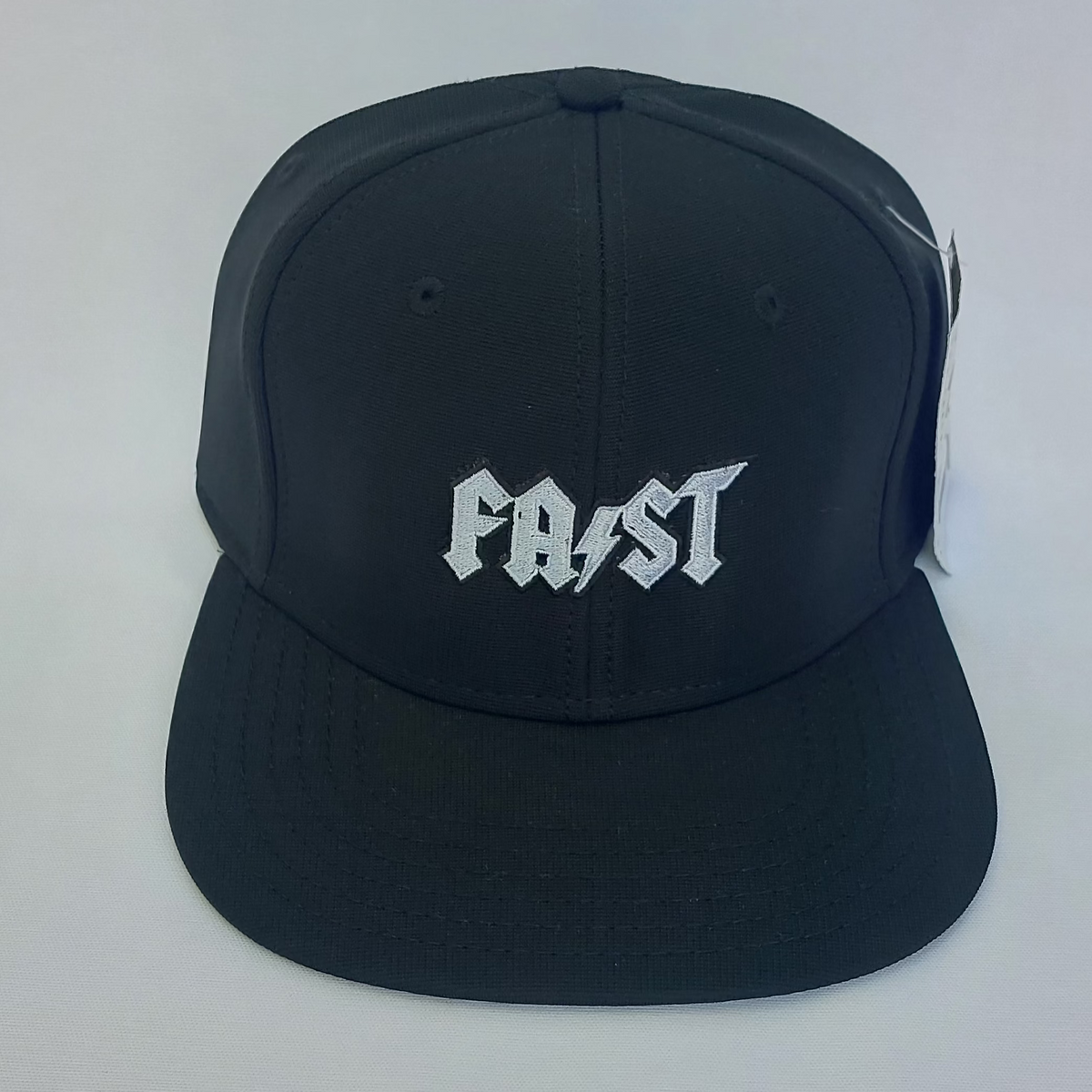 Boné Flex Fit preto aba reta bordado Fast rock
