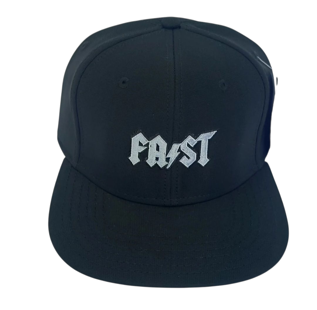 Boné Flex Fit preto aba reta bordado Fast rock